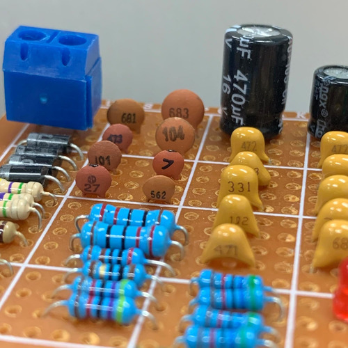 Mokmmkit 42 Valores 1680 Piezas Kit De Capacitor De Cerámica