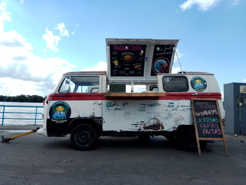 Volkswagen Combi  Combi Food Track 