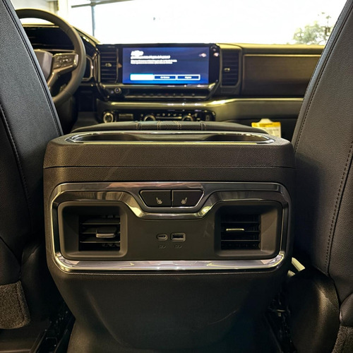 Chevrolet Silverado Chevrolet Silverado High Country V8 Automatica V8 5.3N 360CV