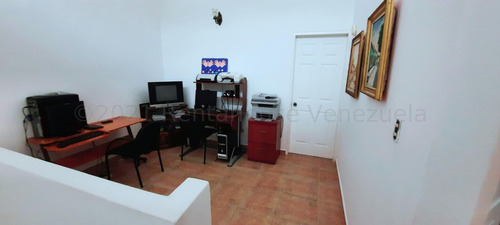 Imagen 17 de 21 de Casa En Venta Alto Hatillo Mls #22-11120