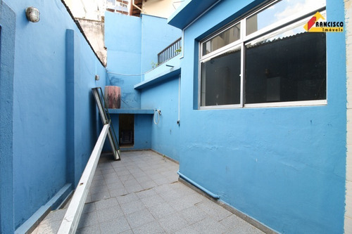 Imagem 9 de 27 de Casa Comercial Para Aluguel, 5 Quartos, 1 Suíte, 3 Vagas, Centro - Divinópolis/mg - 404