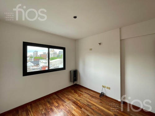 Venta Departamento De Un Dormitorio Con Balcon En Lourdes - Cochera Opcional