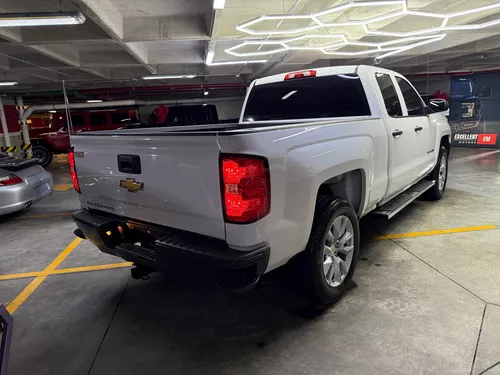 Chevrolet Silverado 4.3 2500 Cab Ext Ls V6 4x2 At