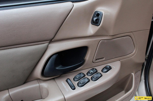 Imagen 22 de 25 de Mercury Sable
