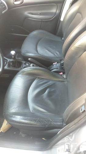 Peugeot 207 1.6 Xt