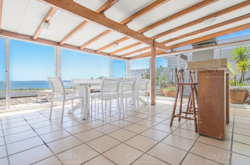 Imagen 2 de 22 de Penthouse Frente Al Puerto De Punta Del Este
