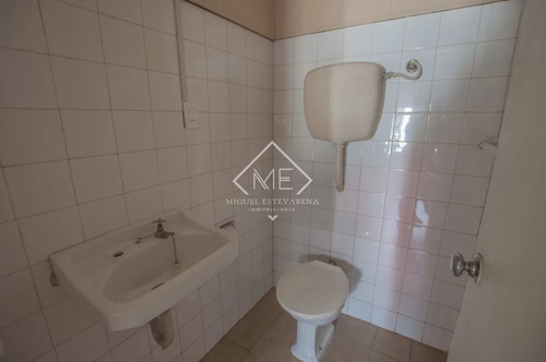 Oportunidad En Minas! En Venta Amplia Propiedad En El Centro Con Oficina Y Garaje