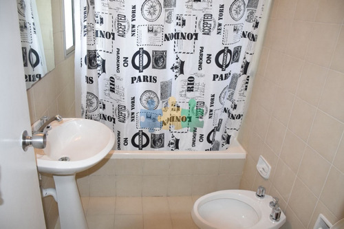 Apartamento En Brava, 2 Dormitorios *- Ref: 2710