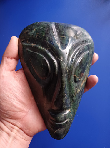 Mascara De Piedra Jade - Diseño Alien Extraterrestre - Unica