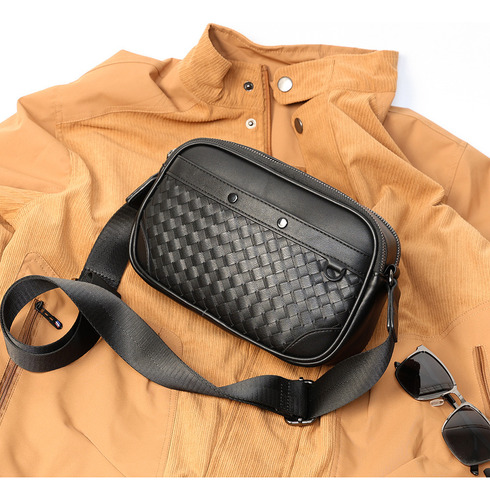 2025 Nuevo Bolso Bandolera Con Textura Tejida Para Hombre St