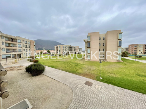 Venta De Departamento En Barrio Universitario.