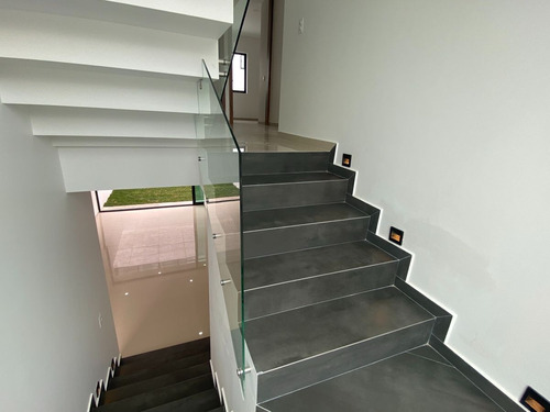 Imagen 9 de 19 de Hermosa Casa En Zapopan Valle Imperial 10min La Cima 15min A