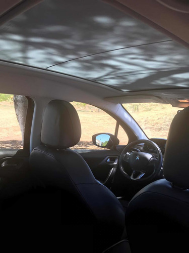 Peugeot 2008 2016 1.6 16v Griffe Flex Aut. 5p