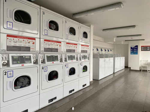 Rebajado Depto 2d2b Metrohospitales Sin Estacionamiento