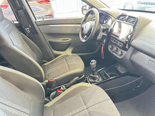 Renault Kwid 1.0 12V SCE FLEX OUTSIDER MANUAL