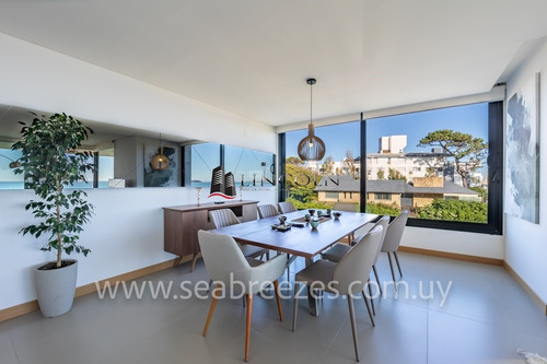Sea Breezes - Punta Del Este - 3 Dormitorios - Excelente Ubicación Y Servicios - Ref: 269