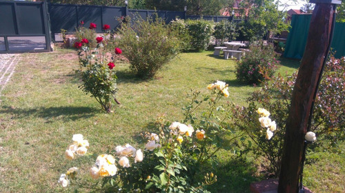 Casa Con Pileta De Uso Exclusivo, No Es Complejo De Cabañas, Hermosa Vista Abierta A Las Sierras, Parque, Quincho, 3 Aires Acondicionados, Wifi, Tv Cable, Vajilla Completa, Estacionamiento, 2 Baños
