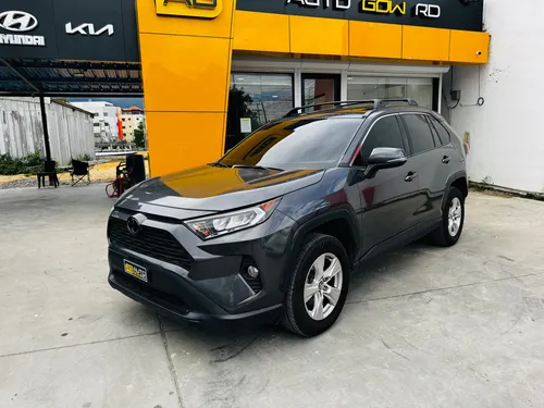 Toyota Rav4 Xle 2019  Clean Carfax