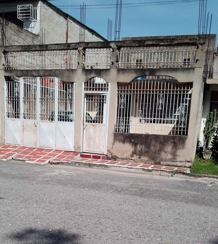 Imagen 5 de 16 de Vendo Casa Via La Julia Turmero Aragua
