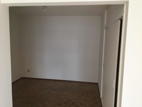 Imagen 14 de 15 de Apartamento 1 Dormitorio En El Centro