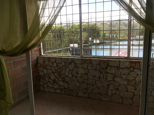 Imagen 10 de 19 de Venta De Casa En Urbanizacion Villa Fresca Carrizal Edo. Miranda