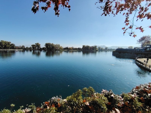 Venta Casa En Condominio Con Acceso A Laguna Piedra Roja