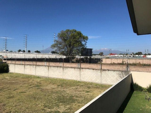 Imagen 21 de 30 de Casa En Venta En Fraccionamiento Xochitlcali