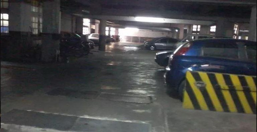 Imagen 2 de 7 de Cochera Grande Y Fija Metros De Plaza Flores. Yerbal 2500