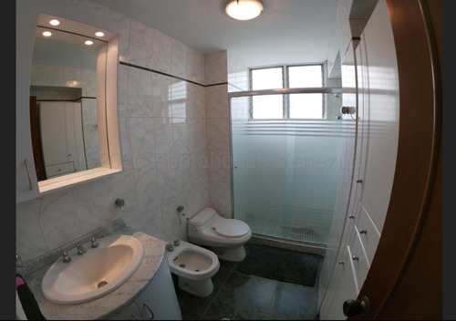 Imagen 11 de 14 de Zuleima González 0424-2832200 Apartamento En Venta En Los Palos Grandes #21-3280