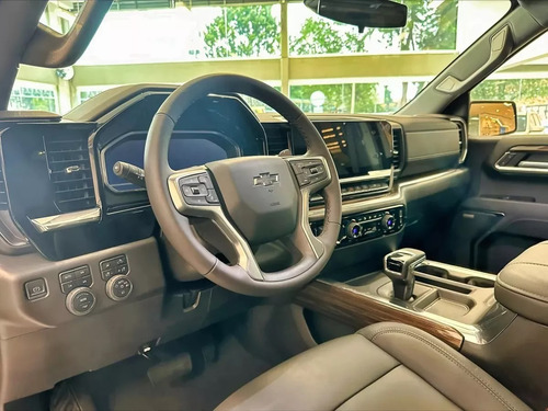 Chevrolet Silverado Z71 - LG