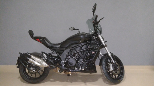 Benelli 502c Cruiser Modelo: 2022´ Km: 15.582 Impecable.!!