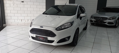 Ford Fiesta Titanium 1.6 - 2015 Automático