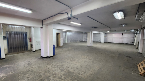Edificio Venta La Urbina 1600 Mts2 Sonmetros2