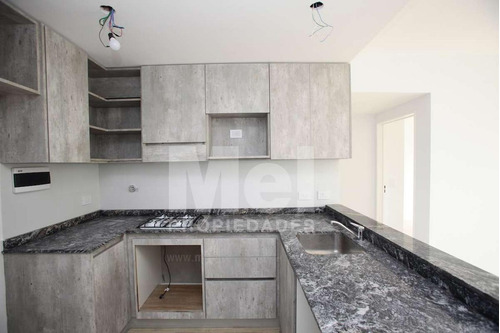 Imagen 11 de 30 de Excelente 3 Ambientes Con Balcón, Patio Propio Y Cochera