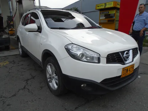 Nissan Qashqai 2.0l 4wd +2 4x2