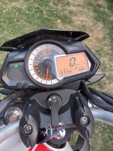 Imagen 7 de 9 de Benelli Tnt 15 Naked
