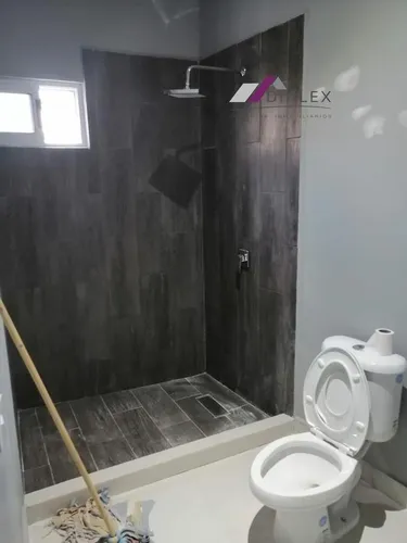 Col. Bosques De San Pedro -carretera Nacional- Casa En Venta Santiago N.l.