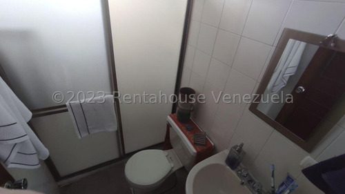 & Maria Luisa Mendoza Vende Hermosa Casa En Urbanizacion Privada De Cabudare Remodelada Con Seguridad Las 24 Horas Con Bellas Areas Comunes 2 5 7 2 9 3