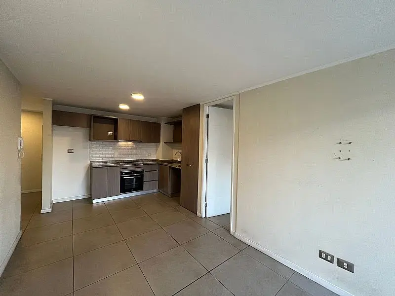 Imagen 4 de 19 de Se Vende Amplio Departamento En Metro Santa Lucia