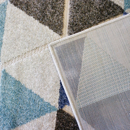 Imagen 3 de 4 de Alfombra Carpeta Haggen 160x235 Relieve Triangulos Living