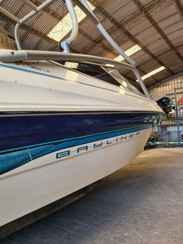 Lancha Bayliner 1850 Capri 1994 - Motor Mercruiser Alpha One