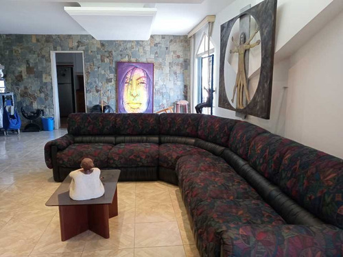 Imagen 24 de 28 de Vendo Apartamento 127m2 2h/2b/3pe El Paraíso 0903