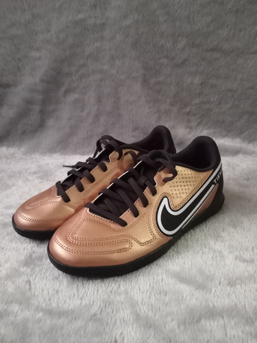 Zapatos De Fútbol Sala Nike Tiempo Legend 9 Club Talla 4.5us