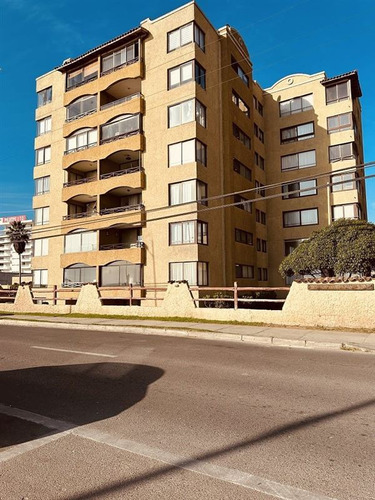 Departamento En Venta De 3 Dorm. En La Serena