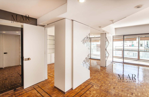 Imagen 15 de 30 de Imponente Departamento En Venta. 4 Dor. 2 Dep. 2 Cocheras. Baulera