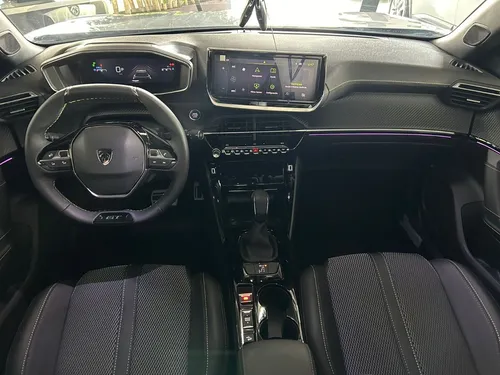 Peugeot 2008 Gt 1.2 2025