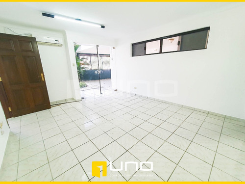 Imagen 5 de 8 de Oficinas En Alquiler En Planta Baja Zona Casa Del Camba