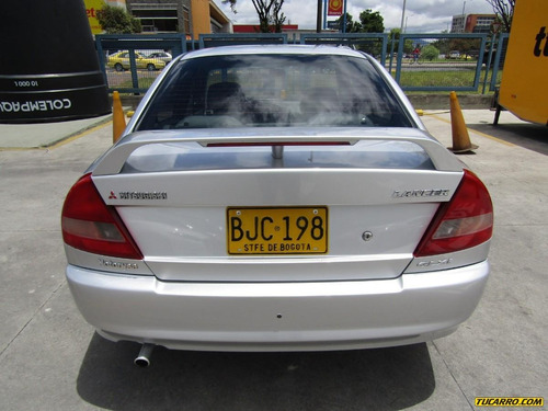 Mitsubishi Lancer Full Equipo