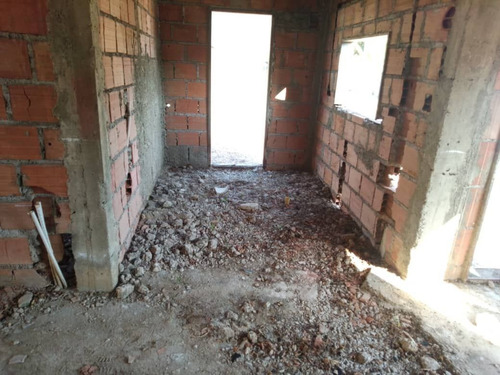 Imagen 7 de 15 de ¡venta! Lote De Terreno Con Bienhechuría En Charallave