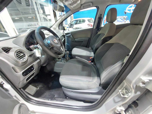 Fiat Grand Siena 1.6 Essence 115cv